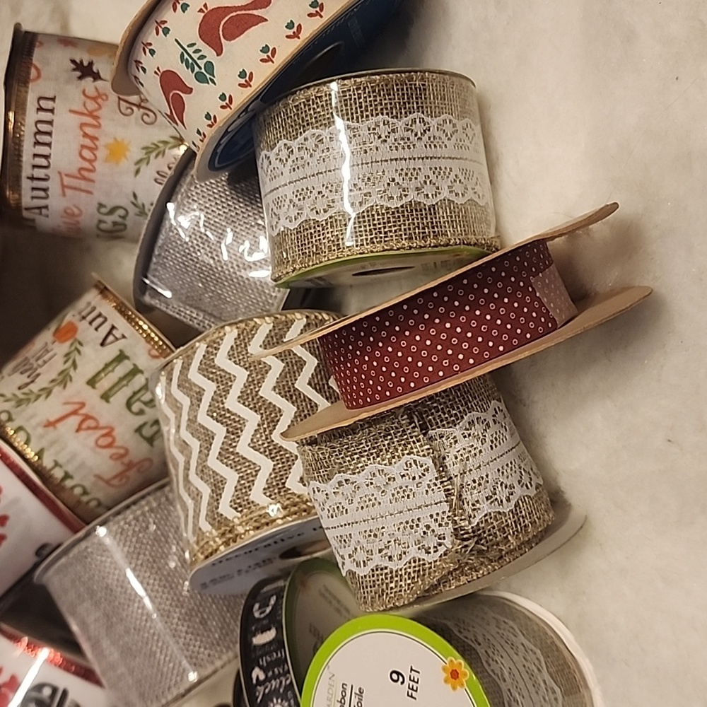 Assorted Decorative Ribbon Bundle - Picture 4 of 6